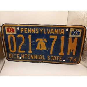 1976 Pennsylvania Liberty Bell Bicentennial License Plate Vintage Collectible